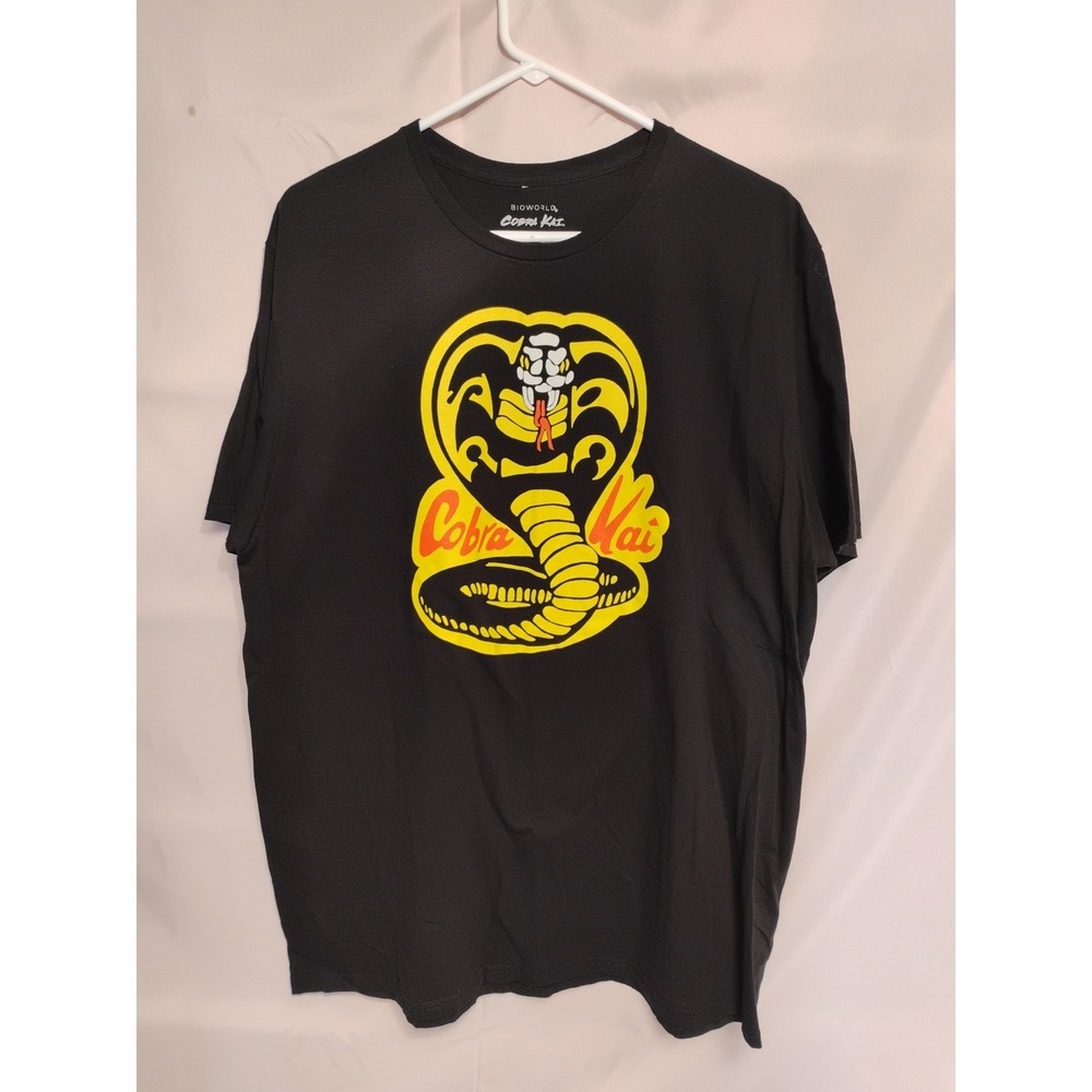 Bioworld Sony Cobra Kai Mens 2XL 50-52 Black Tshirt Short Sleeve